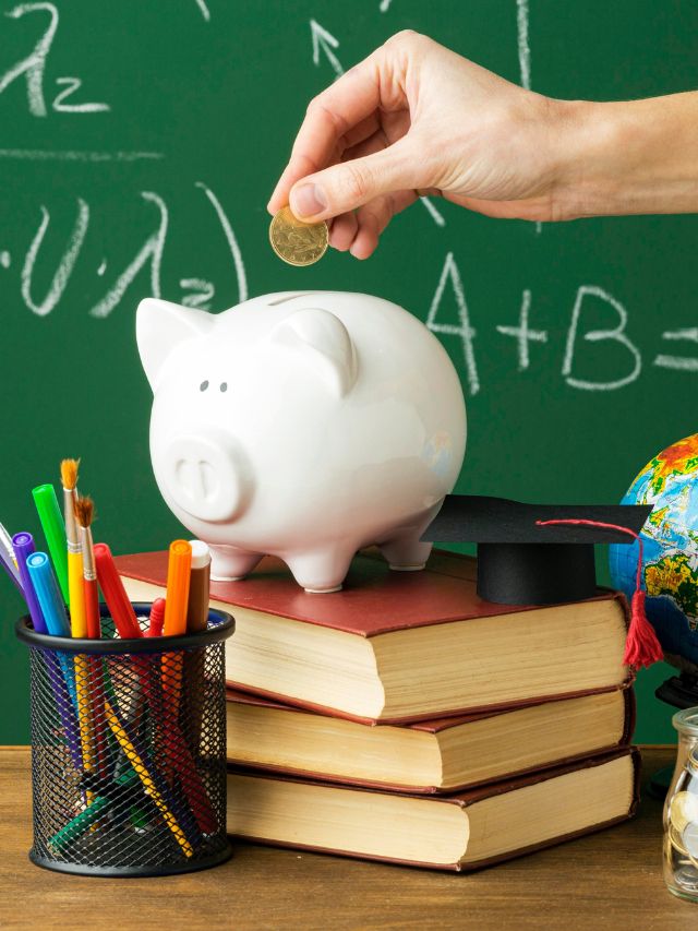 Financial Education: When and Where?